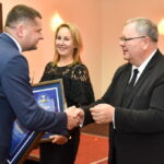 Panevėžio prekybos, pramonės ir amatų Metų asamblėjoje apdovanoti geriausiai dirbusių Aukštaitijos įmonių atstovai. P. ŽIDONIO nuotraukos