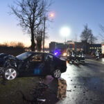 Ketvirtadienio rytą Panevėžyje, judrioje Pramonės gatvėje kaktomuša susidūrus dviem lengviesiems automobiliams, į ligoninę išvežti penki žmonės.