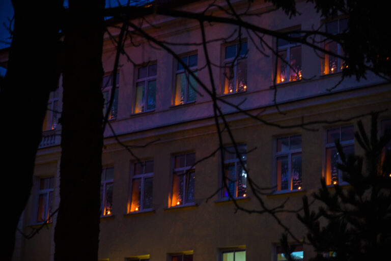 Lietuva pagerbia prieš 29 metus per sovietų agresiją žuvusių laisvės gynėjų atminimą.