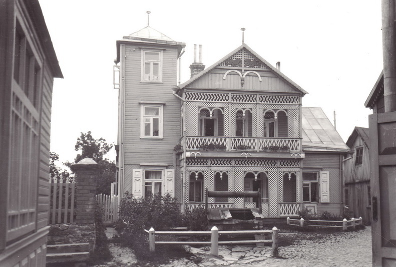 Braueriams – gabenimų ir nuomos verslą turėjusiai Panevėžio žydų šeimai priklausęs namas Ukmergės gatvėje. PANEVĖŽIO ŽYDŲ BENDRUOMENĖS nuotr.
