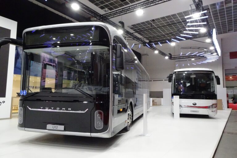 Svarstoma galimybė didiesiems miestams papildomai skirti 30 mln. eurų Europos Sąjungos (ES) paramos elektriniams autobusams įsigyti. Lėšų gautų Vilnius, Kaunas, Klaipėda, Panevėžys ir Šiauliai.
