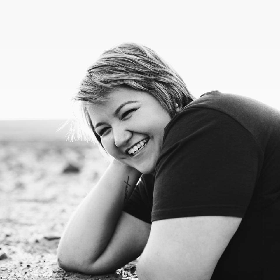 Rankose laikydama socialinės pedagogės diplomą, panevėžietė Kotryna Kinderytė-Demar, į lagaminą įsidėjusi vos porą psichoanalizės knygų, išvyko gyvenimo kurti į emigrantų rojumi tuomet dar vadintą Angliją. Asmeninio archyvo nuotr.