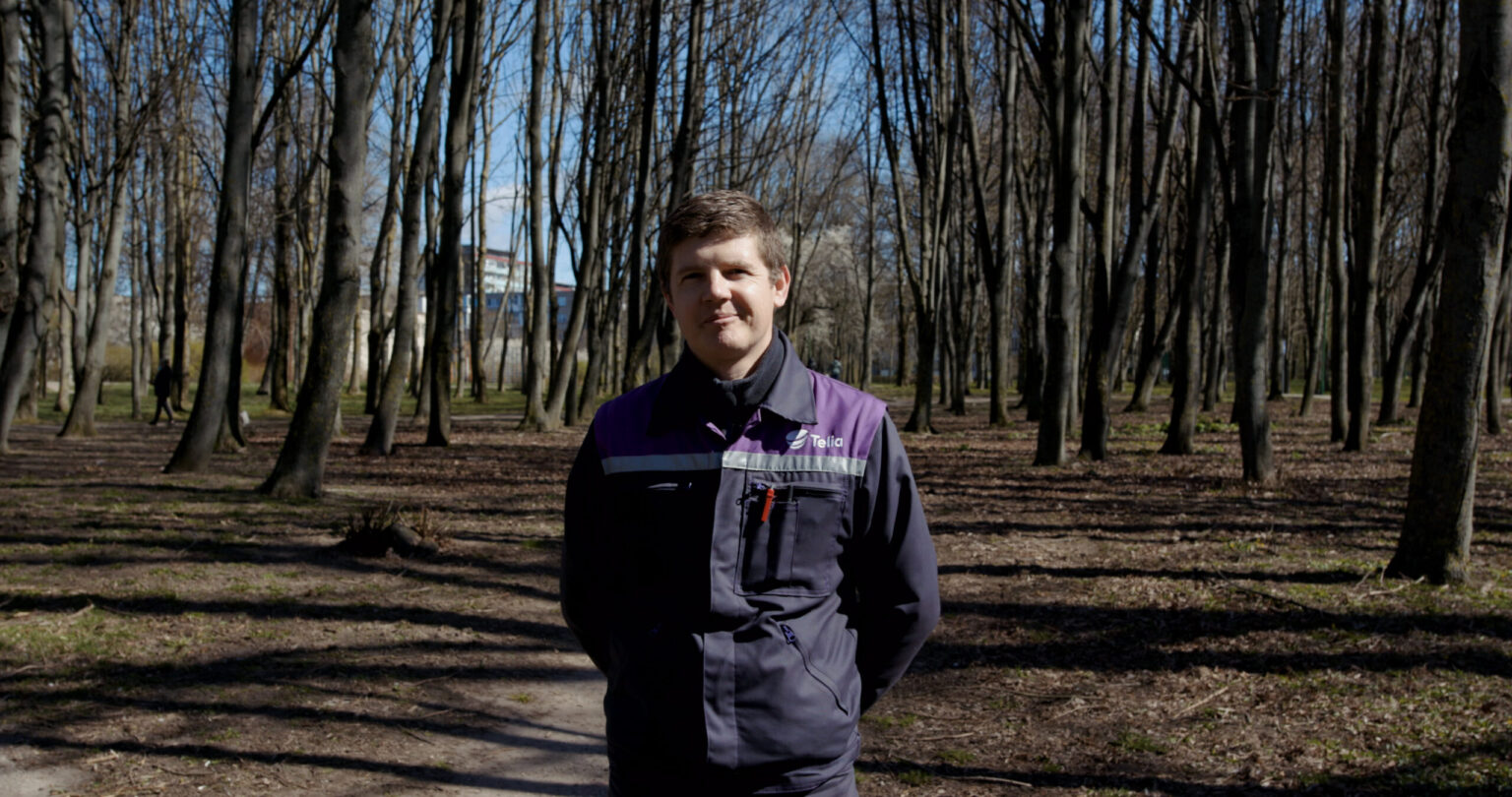 Tauragėje dirbantis „Telia“ inžinieriaus Rolandas Ščerveninas sako, kad amžius nesvarbu – kokybiško interneto reikia visiems