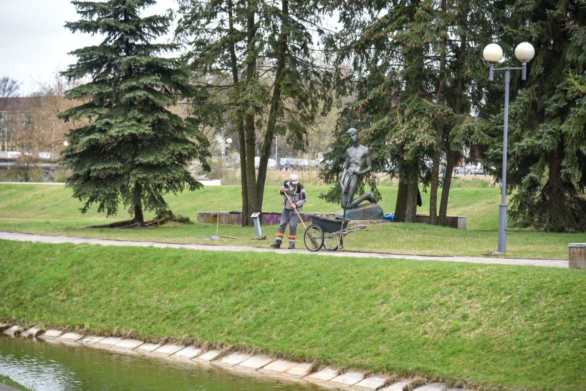 Vyriausybė trečiadienį dėl koronaviruso šalyje įvestą karantiną pratęsė imtinai iki birželio 16 dienos.