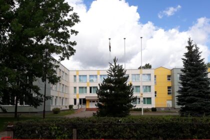 Švietimo, mokslo ir sporto ministerija paskirstė lėšas valstybinių brandos egzaminų centrams kondicionavimo ir vėdinimo sistemoms įrengti. Tam ministerija skyrė virš 139 tūkst. Eur.