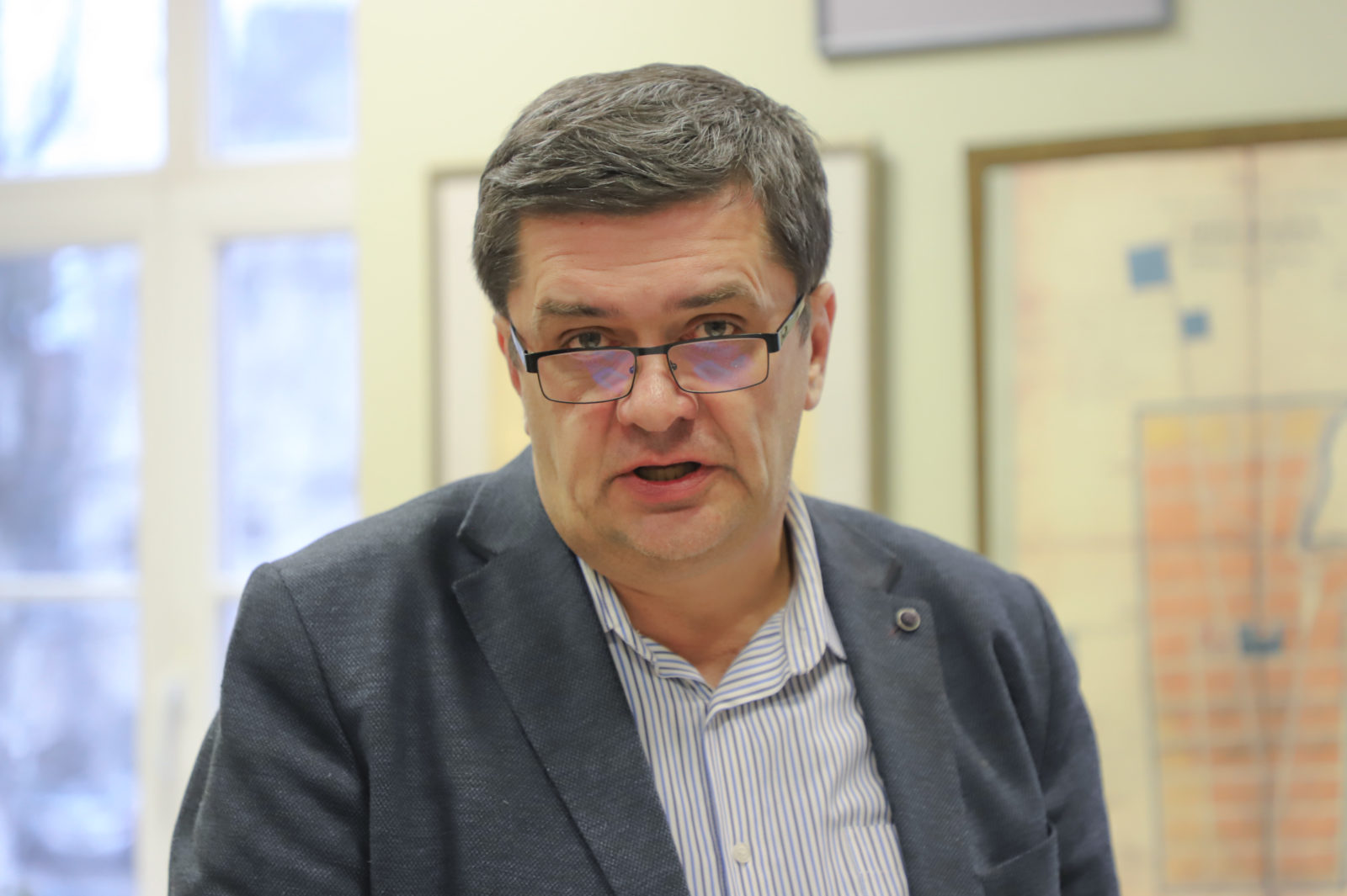 Kraštotyros muziejaus direktorius Arūnas Astramskas teigia, jog jųdviejų bendravimas su Maestro visada „labai vyriškas ir konkretus“. „Sekundės“ nuotr