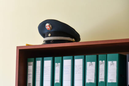 Psichologinis spaudimas, grasinimai, reikalavimas duoti tik naudingus parodymus, o nesutikus – kitų valstybės institucijų patikrinimai. Įmonės visos dokumentacijos poėmis, paralyžiavęs darbą. Šis scenarijus ne iš filmo apie „teisingumą“ diktatūros kaustomoje valstybėje.