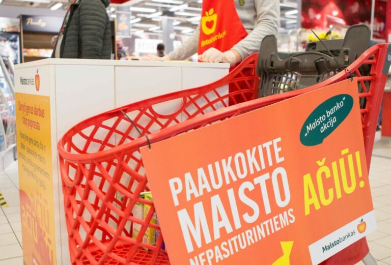 Savaitgalį vykusioje „Maisto banko“ akcijoje geradariai šalies gyventojai nepasiturinčių maitinimui paaukojo daugiau nei 287 tūkst. vienetų įvairių maisto produktų, kurių vertė viršija 300 tūkst. eurų.