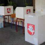 Per pirmąsias tris balsavimo valandas Seimo rinkimų antrajame ture savo valią išreiškė 6 procentai rinkėjų – panašus aktyvumas tokiu pat metu buvo ir pirmajame ture prieš dvi savaites, rodo Vyriausiosios rinkimų komisijos duomenys.