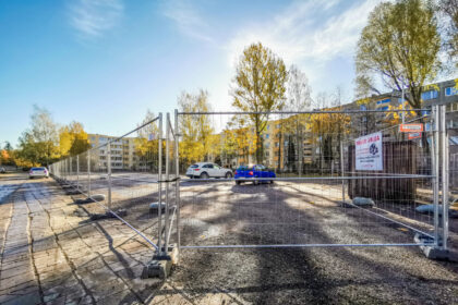 Perkant automobilį ne mažiau nei jo kaina svarbu ir kur teks laikyti mašiną, jei gyveni daugiabutyje ir neturi garažo.