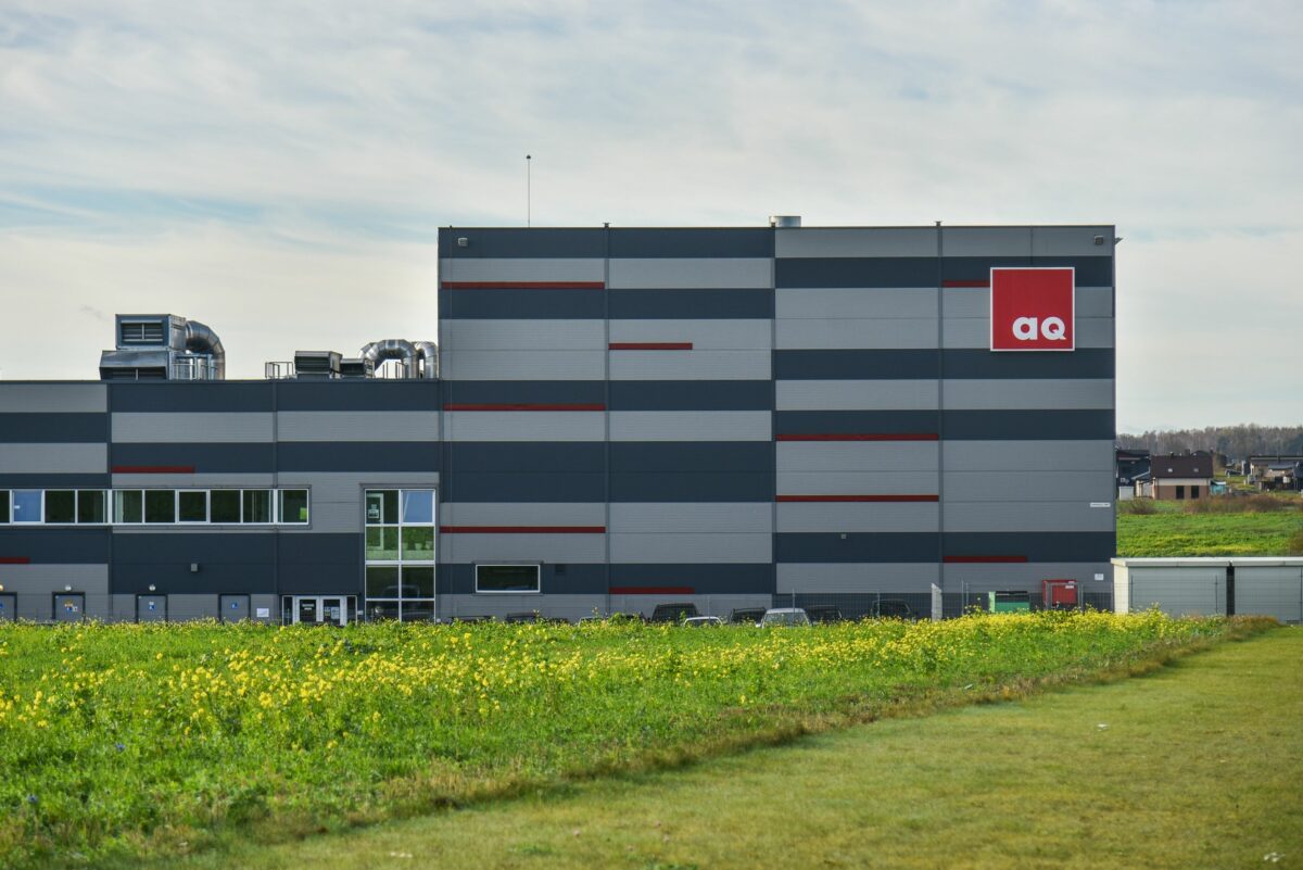 Šiuo metu, „AQ Wiring Systems“ dirba 653 žmonės. Naujoje gamykloje numatyta iki 1500 darbo vietų. P. Židonio nuotr.