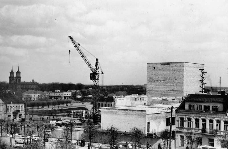 Naujų Panevėžio dramos teatro rūmų atidarymas buvo didelis įvykis ne tiek miestui. PANEVĖŽIO KRAŠTOTYROS MUZIEJAUS nuotr.