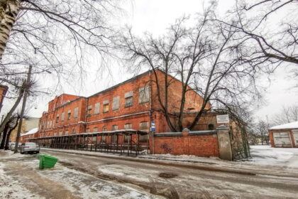 Pavasarį prasidėsianti vienos seniausių Panevėžyje Kranto gatvės rekonstrukcija verčia ir buvusio konservų fabriko savininkus grįžti prie šio išskirtinio kultūros paveldo atnaujinimo.