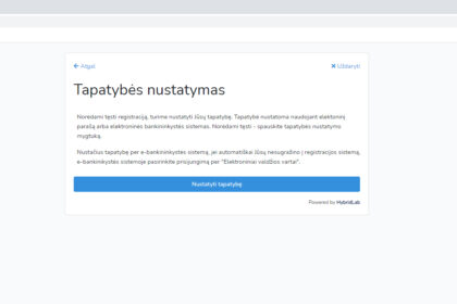 Pirmadienį startavusi visuotinė elektroninė COVID-19 registracijos sistema veikia su trikdžiais, prie jos sunku prisijungti.