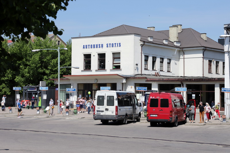 Naujos autobusų stoties statybų planus suraizgė pasikeitusi situacija rinkoje: Savivaldybei teko atmesti konkursui pateiktus įmonių pasiūlymus. I. STULGAITĖS-KRIUKIENĖS nuotr.