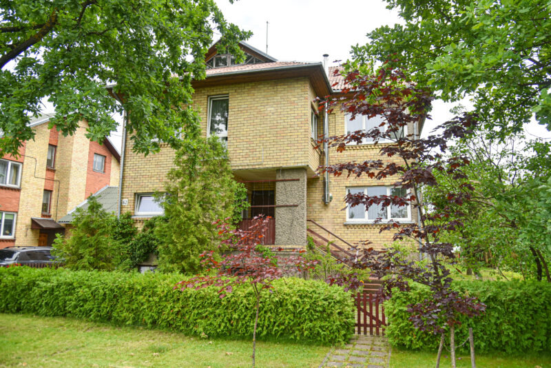 Amerikos gatvėje, ant namo, kurį statė ir jame gyveno Lietuvos Nepriklausomybės Akto signataras Julius Beinortas, atsiras jo atminimą sauganti memorialinė lenta. P. ŽIDONIO nuotr.