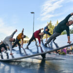 Į „Susitikime penktadienį“ renginius atėjusieji šįkart grožėjosi egzotišku reginiu – miesto Laisvės aikštėje buvo galima stebėti tropinių drugelių gyvenimą.