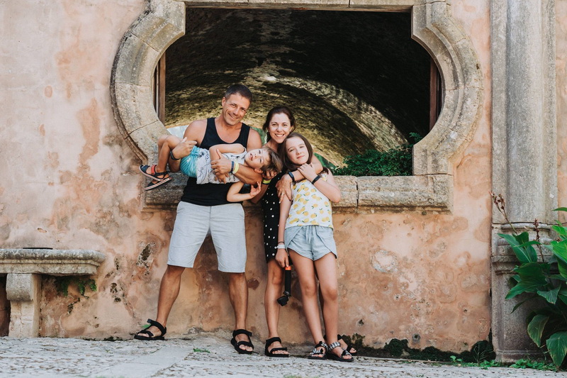 Kad ir kokios įtraukiančios veiklos suptų kūrybingą žmogų, šeima – brangiausias Andrejaus projektas. ASMENINIO ARCHYVO nuotr.