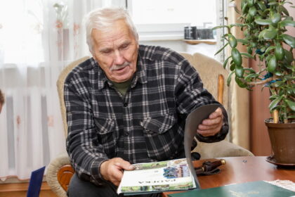 Tarp Aukštaitijos žvejų jau daug metų sklando pasakojimas, kaip vienas meškerės brolis opaligę išsigydė valgydamas gyvus sliekus.