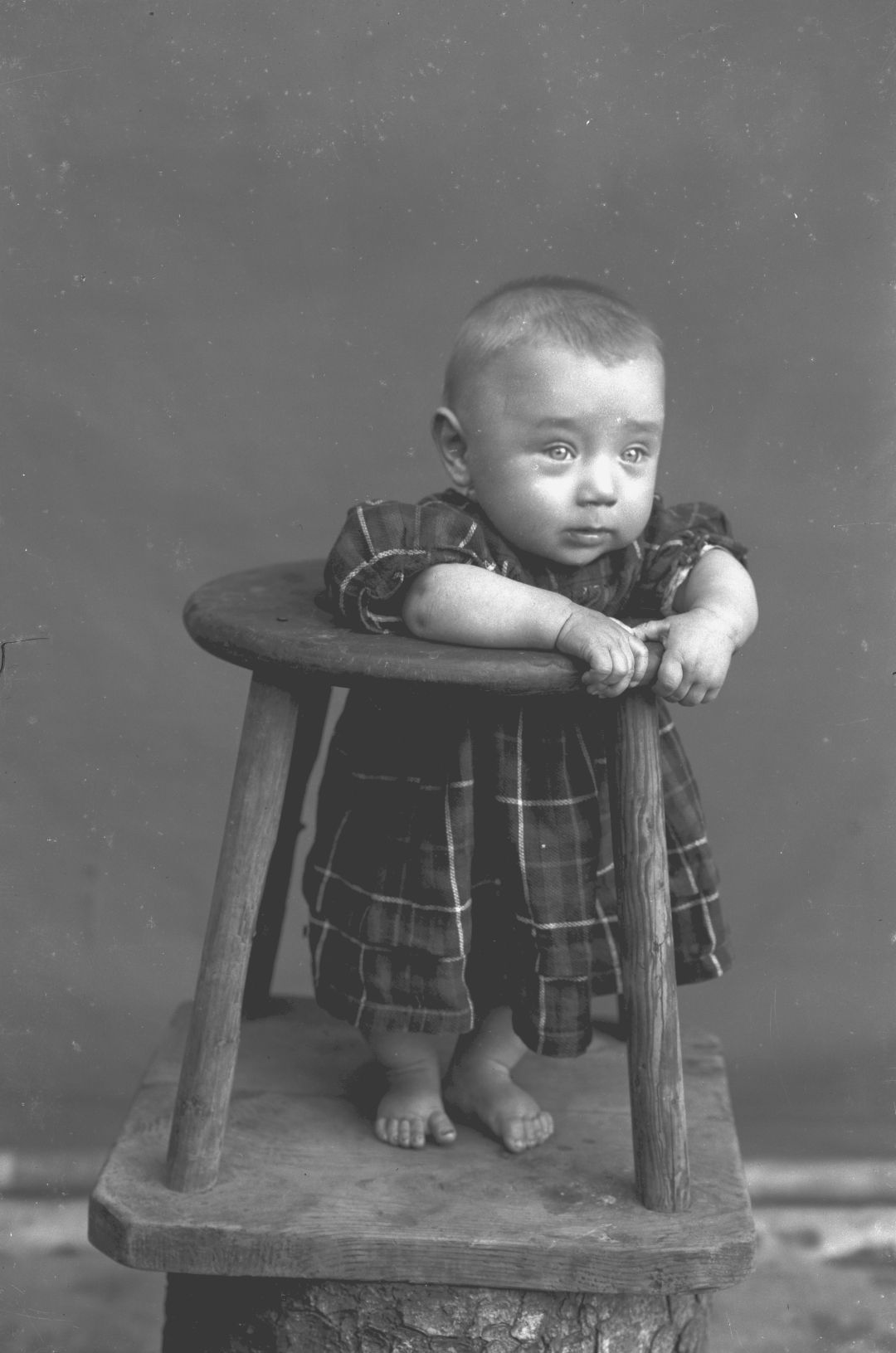 Fotografas, stalius, vyndarys, aludaris ir kitų amatų meistras Vincas Firinauskas paliko įspūdingą fotopalikimą, tapusį muziejine vertybe. Panevėžio kraštotyros muziejaus fondų nuotr.