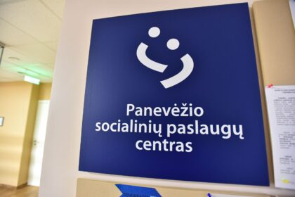 Pastarieji sudėtingi metai vienišus senjorus pagalbos ir žmogiškos draugijos vis labiau verčia ieškoti socialinėse įstaigose. Panevėžio socialinių paslaugų centro namuose lankomų klientų gretos kasmet ūgteli net po 10 proc. Nuo kitų metų įstaiga didins ir pačių pagalbininkų komandą.