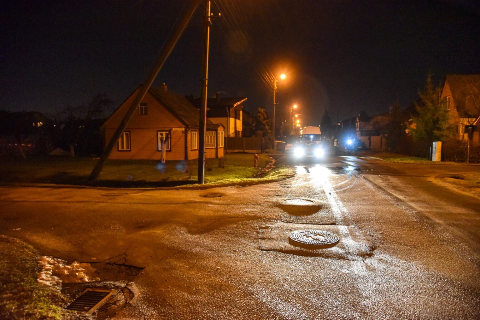 Panevėžyje ketvirtadienio vakarą rastas mirtinai sužalotas pėsčiasis.