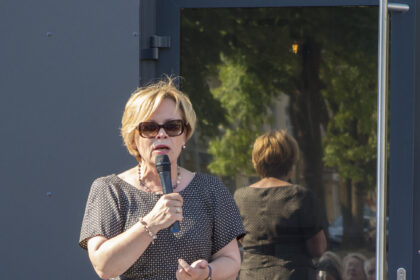 Po iškilmingo Kovo 11-osios minėjimo Seime Nepriklausomybės Akto signatarė Rasa Juknevičienė paprašė išbraukti ją iš Signatarų klubo narių nuo šių metų kovo 11 dienos.