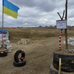 Važiuojant nuo Peremyšlio miesto iki Lvovo, barikadas tenka matyti kas keletą kilometrų.