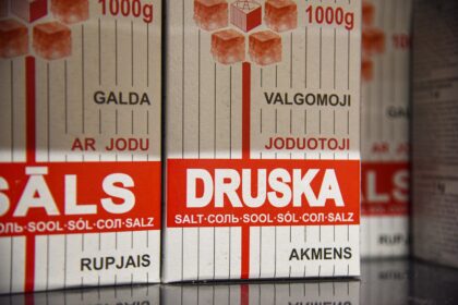 Besirengdamas skersti sodyboje užaugintą mitulę kiaulę ir nupėdinęs į Kranto gatvėje veikiančią nedidukę maisto prekių parduotuvę nusipirkti skerdienai reikalingos druskos, panevėžietis nusivylė jos neradęs.