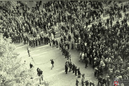 Aštuntojo dešimtmečio pradžia Lietuvoje pasižymėjo lemtingais įvykiais, ir svarbiu istoriniu slenksčiu jame tapo „Lietuvos katalikų bažnyčios kronikos“ gimimas.