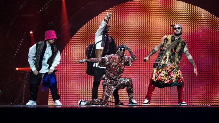 66-ajame „Eurovizijos“ dainų konkurse Lietuvos atstovė Monika Liu su savo pačios sukurta daina „Sentimentai“ užėmė keturioliktą vietą, laimėtoju žiūrovai ir komisijos paskelbė Ukrainą.