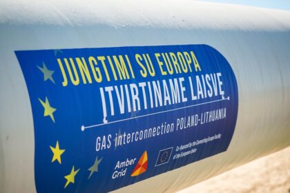 Gegužės 1 d., 12.40 val., kaip ir buvo numatyta, pradėjo veikti Lietuvą ir Lenkiją jungiantis dujotiekis GIPL.