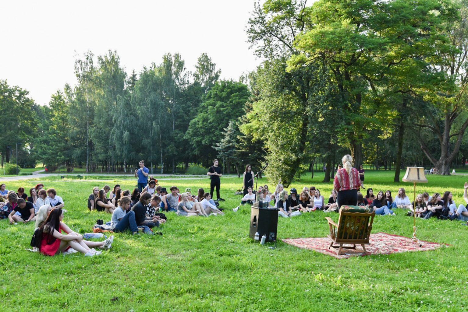 Jungtinėse Amerikos Valstijose prieš tris dešimtmečius užgimęs slemas, radęs savo nišą Lietuvoje, kaskart vis didesnį menininkų ratą suburia ir Panevėžyje.