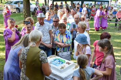 Kas bent kiek susijęs su Trakiškio kaimu, šeštadienį suko jo pusėn – smagiai pasilinksminti ir savą kraštą pagerbti.