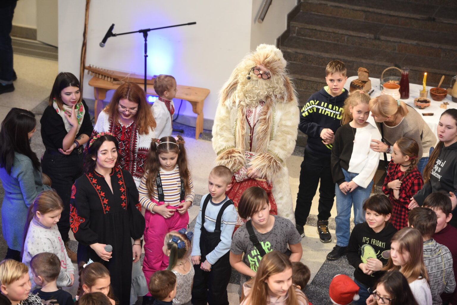 Dailės galerijoje vyko Panevėžio miesto savivaldybės organizuotas ukrainiečių bendruomenei skirtas Advento vakaras.