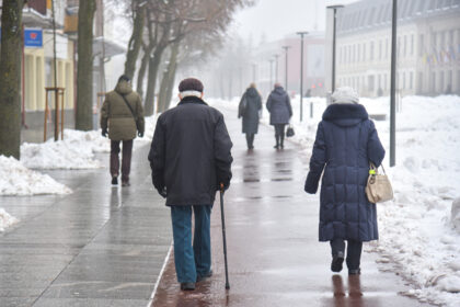 2025 metais Lietuvoje toliau ilgėja senatvės pensijos amžius ir būtinasis stažas pensijai gauti.