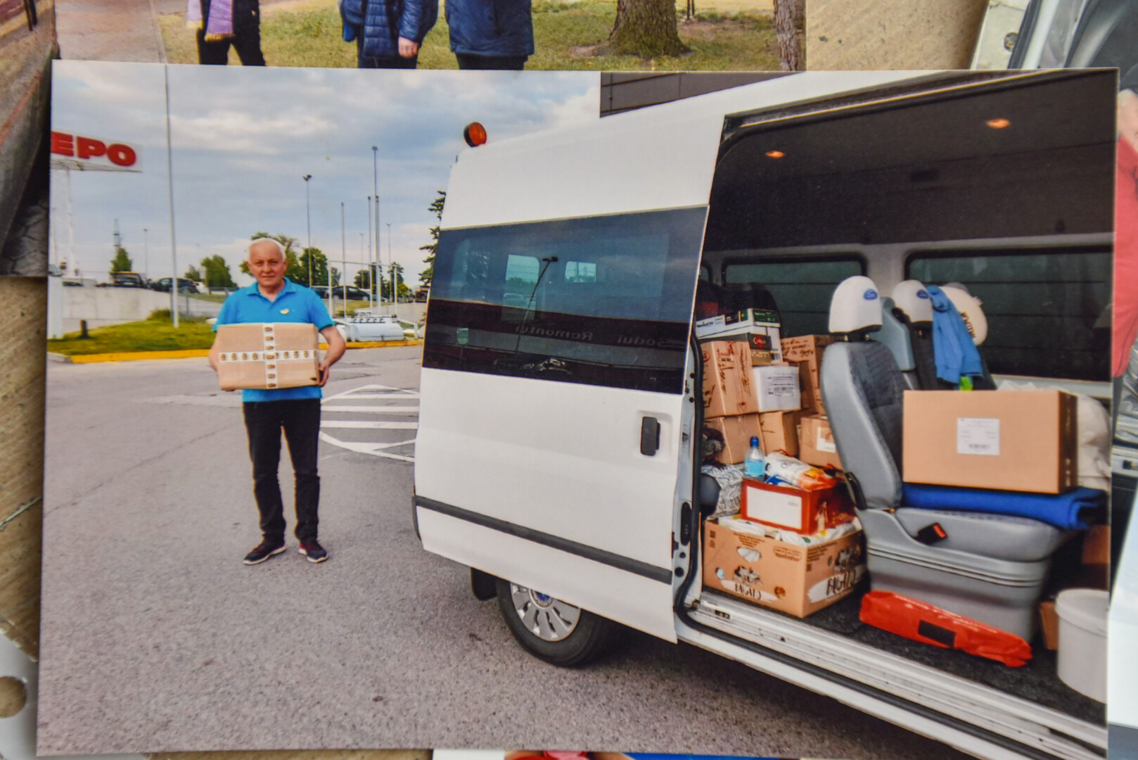 Į Rusijos puolamą Ukrainą J. Vitoško per metus nugabeno apie dešimt tonų panevėžiečių suaukotos labdaros. Asmeninio archyvo nuotr.