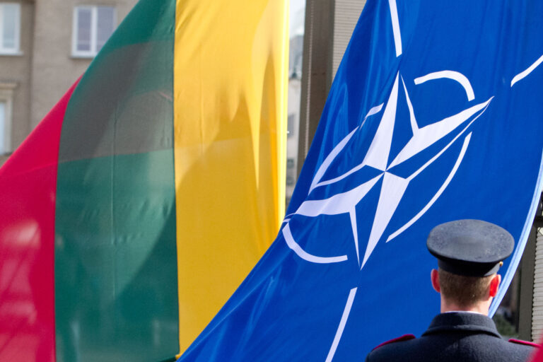 Seimas, siekdamas pažymėti Lietuvos įstojimo į Šiaurės Atlanto sutarties organizaciją ir Europos Sąjungą 20-metį, Lietuvos Dainų šventės 100-metį ir diplomatų Lozoraičių nuveiktų darbų svarbą, nusprendė 2024-uosius paskelbti NATO ir Europos Sąjungos, Dainų šventės bei Diplomatų Lozoraičių metais, rašoma pranešime žiniasklaidai.