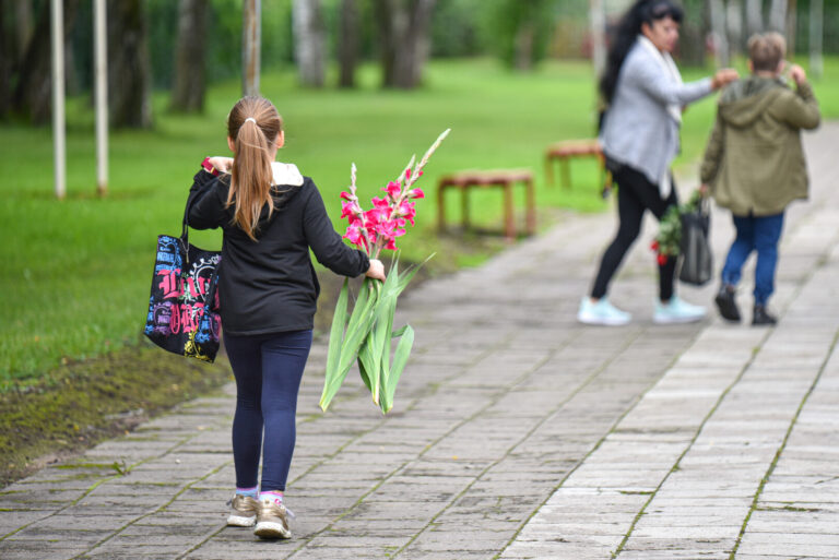 Valstybinė darbo inspekcija primena, kuriems darbuotojams pirmąją mokslo metų dieną priklauso laisvas pusdienis arba visa diena.