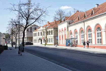 Ar galėtumėte įsivaizduoti, kad elektros kilovatvalandė kainuotų beveik tiek pat, kiek butelis vyno?