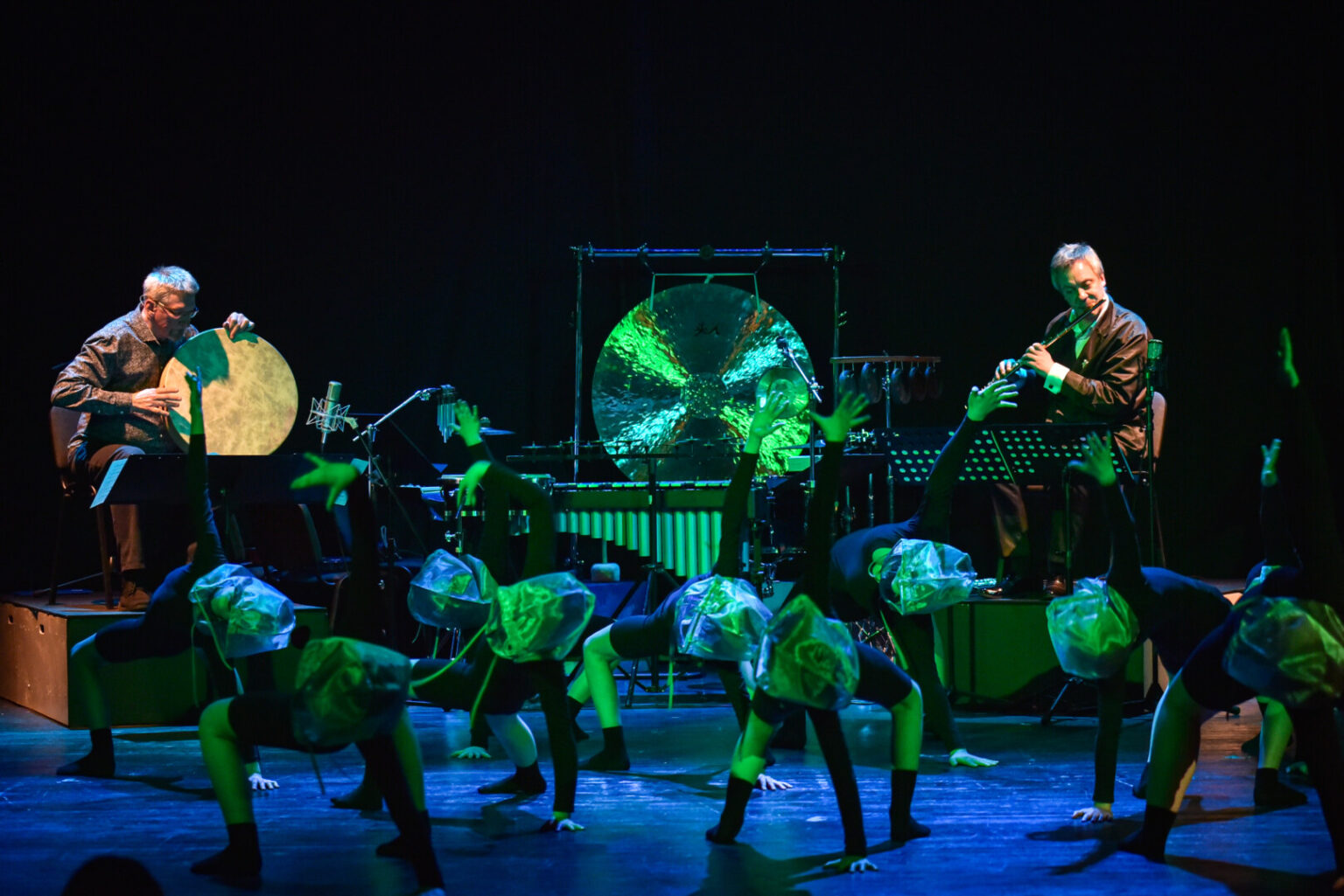 Panevėžio teatras „Menas“ jau septynioliktą kartą organizuoja šventę teatro gurmanams – kamerinių spektaklių festivalį, išaugusį į tarptautinio lygio Baltijos šalių teatrų šventę.