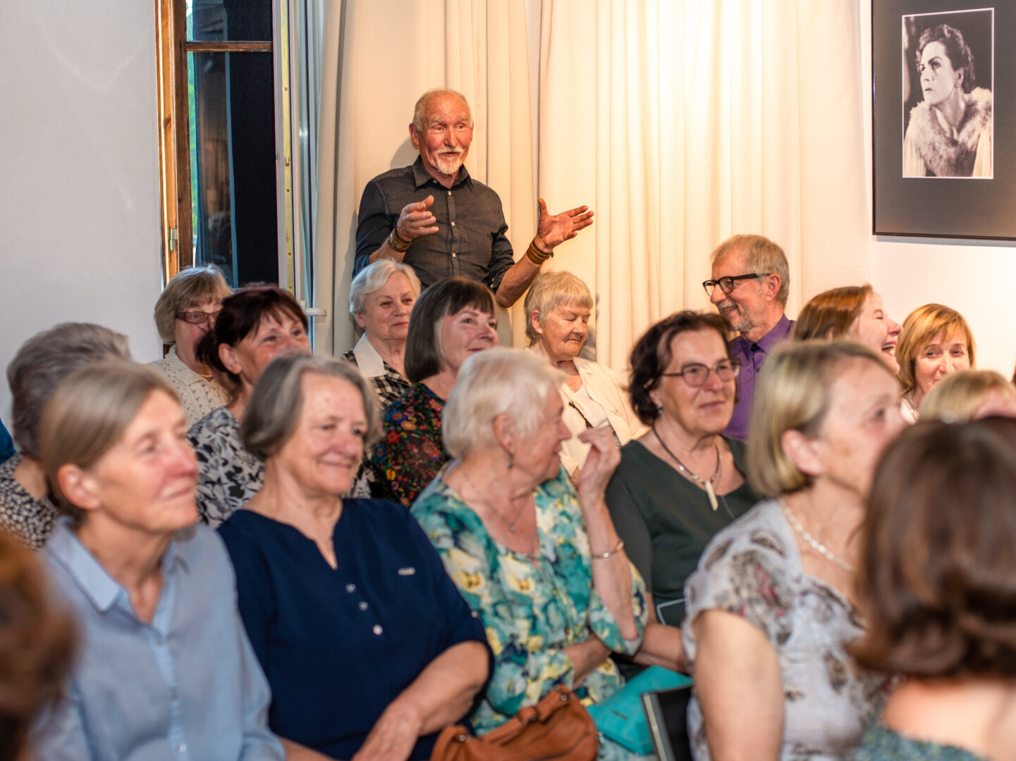 Juozo Miltinio dramos teatro aktorė Eugenija Šulgaitė prieš šimtą metų gimė gegužės 14-ąją, tačiau dokumentuose jos gimimo data įrašyta birželio 4-oji.