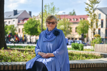 Elenos Marijos Januškevičiūtės-Zaukevičienės artimieji tapo vieno masiškiausių sovietų organizuotų trėmimų aukomis. „Ir dabar dar nesuprantu, kaip buvo galima paimti nekaltus žmones ir taip išvežti“, – sako Panevėžio rajono gyventoja, savo penktąjį gimtadienį atšventusi gyvuliniame vagone pakeliui į nežinią.
