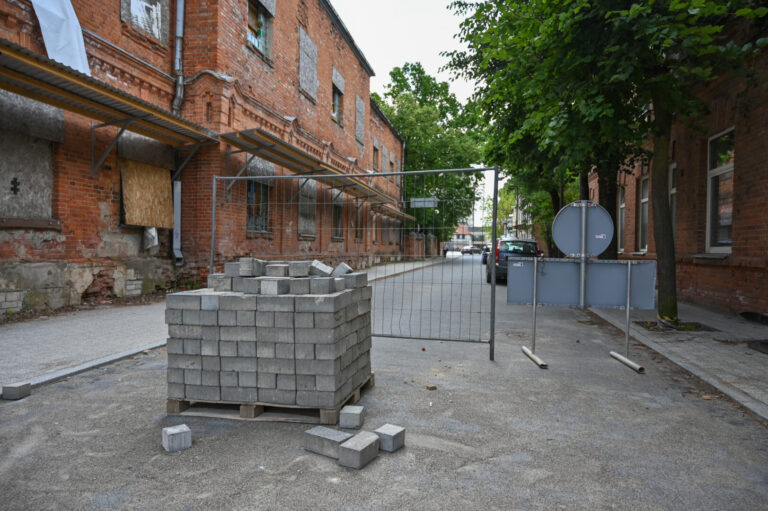 Panevėžiečiams baigia pabosti jau keletą metų užsitęsęs vienos seniausių mieste Kranto gatvės remontas.