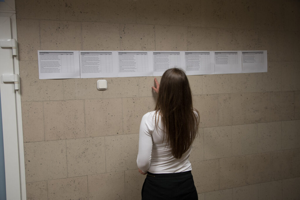 Nors pagrindinius dalykus – lietuvių kalbą ir matematiką – panevėžiečiai išlaikė šiek tiek prasčiau nei šalies vidurkis, miesto švietimo strategai pabrėžia, jog tokiais rezultatais reikia džiaugtis.