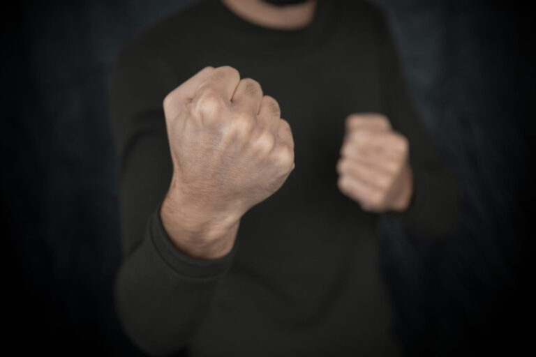 Šventinės vasario 16-osios vakarą Panevėžio policija skubėjo į Kniaudiškių gatvę.