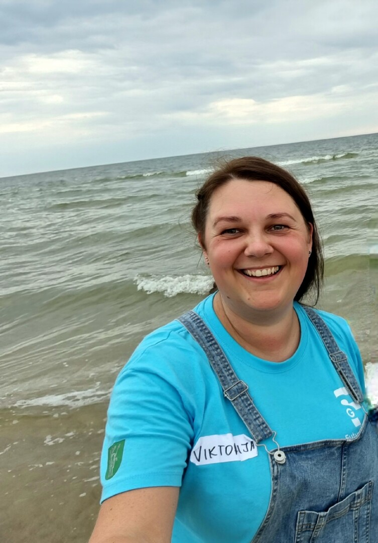 „Daug kam tai atrodo visiškai paprasti ir elementarūs dalykai, bet yra ir kita Lietuva, kuriai lietuviškas pajūris nepasiekiamas", – primena Viktorija Čeponytė. 