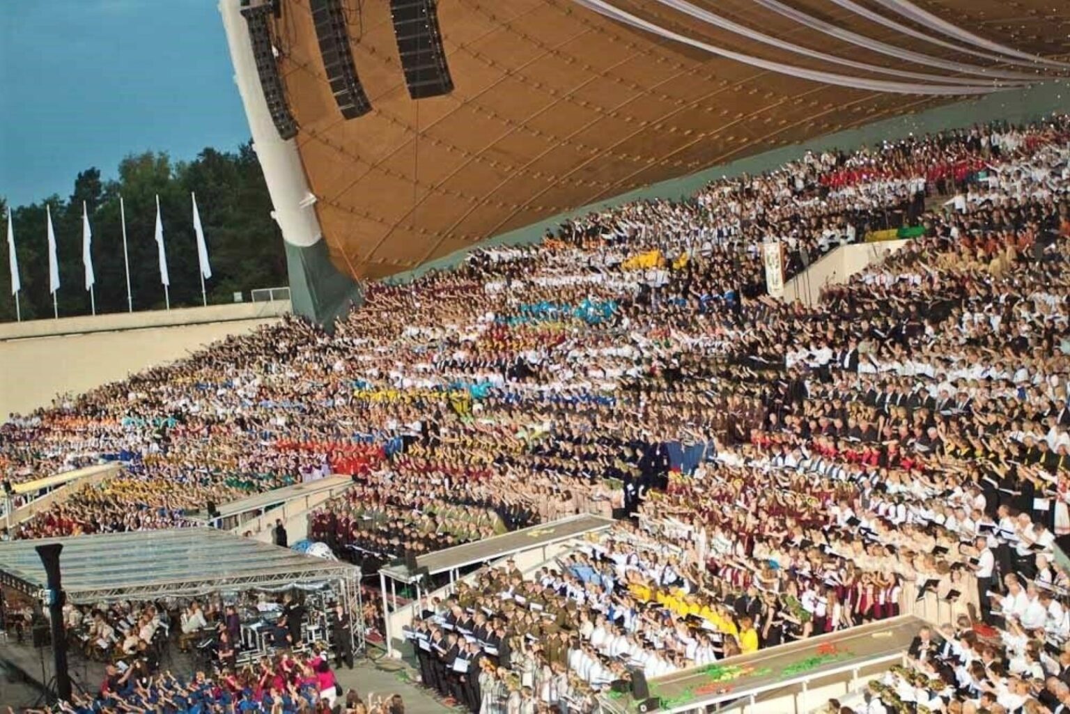 Šimtmečio Lietuvos Dainų šventės organizatoriai būgštauja dėl jau už 11 mėnesių vyksiančio renginio.