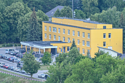 Gydytojai Panevėžyje tapo nebepasiekiami. Skausmus kenčiantį 64-erių panevėžietį echoskopuotojas priims anksčiausiai po mėnesio, širdies gydytojas – po pusmečio.