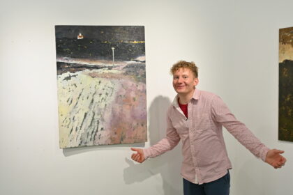 „Gyvename tokiu prieštaringu laikotarpiu, kuris ateityje istoriškai bus neužmirštas dėl savo suvaržymų, ekonominių sunkmečių, per kuriuos auga kokios nors kitos sritys, iki tol buvusios prioritetų paraštėse.